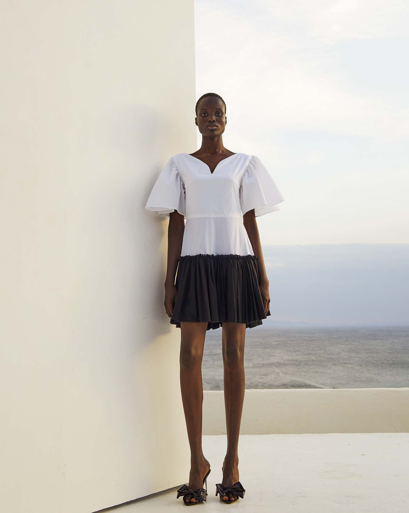 0259 Contrast Ruffle Mini Dress - ST 0259 White - Black - Image 1