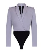 FW-031 | TAILORED BODY BLAZER WITH STRUCTURED SHOULDERS AND SHOULDER TABS - Image 3