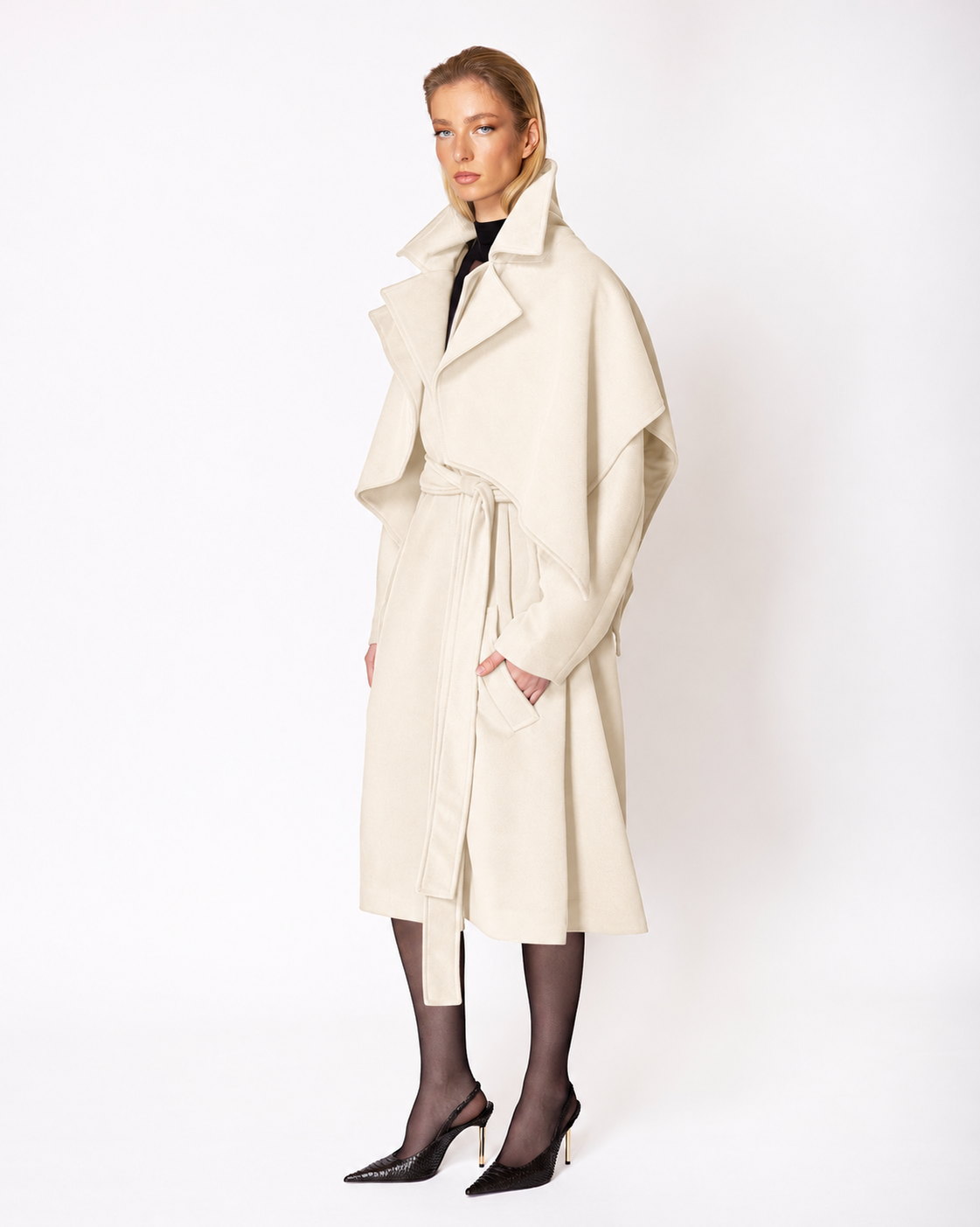FW015W1 FW-015W | OFF-WHITE CAPE COAT - Image 1