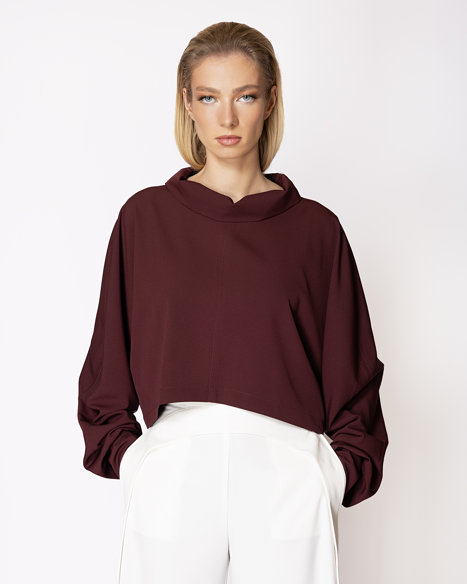 FW066 FW-066 | CROPPED TOP WITH OVERSIZED COLLAR AND VOLUMINOUS SLEEVES - Image 1